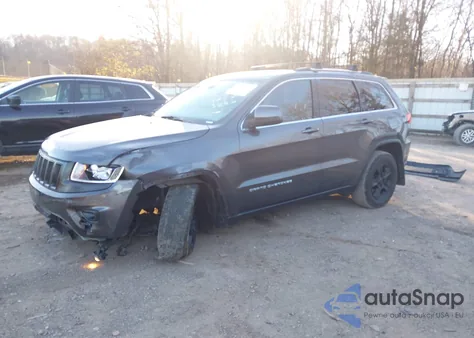 2015 Jeep Grand Cherokee Laredo z USA, uszkodzony, nr VIN 1C4RJEAG0FC713842